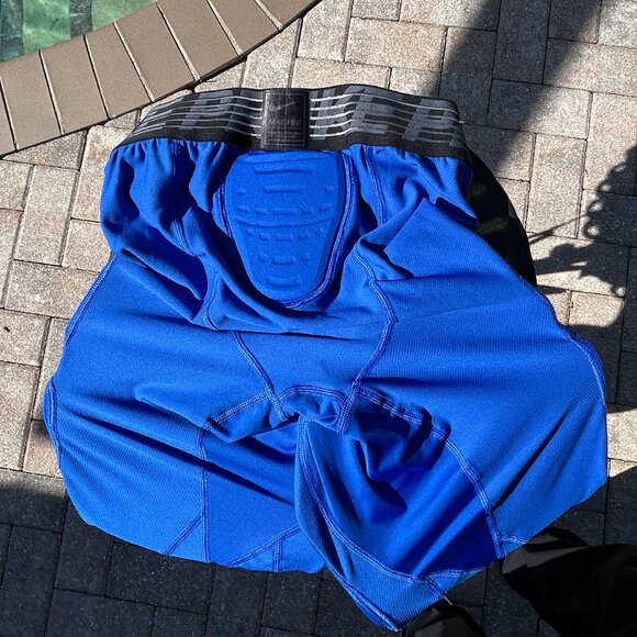 Nike Pro Jordan Hyperstrong Padded 3/4 Basketball Tights – New - Picture 5 of 9